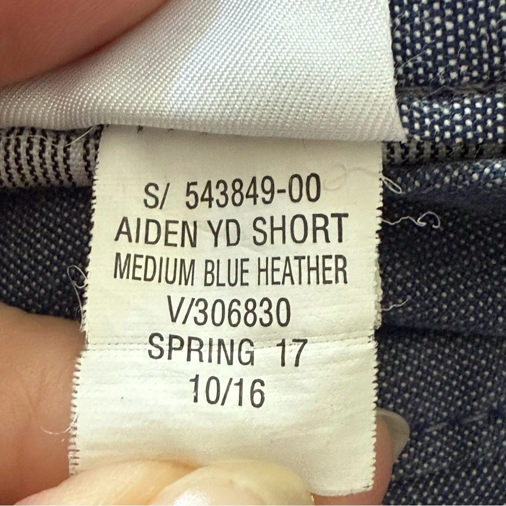 Banana Republic Aiden Light Blue Flat Front‎ Shorts 100% cotton size 36